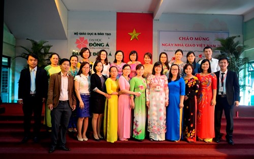 Trường Đại học Đông Á tổ chức lễ chào mừng ngày nhà giáo Việt Nam 20-11