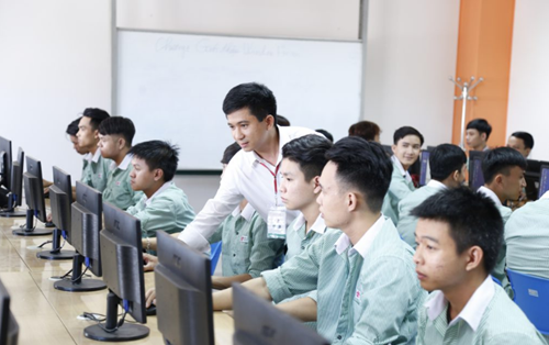 Chủ động phòng tránh virus Corona, Đại học Đông Á triển khai học online đến hết ngày 9/2/2020
