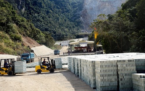 Gạch không nung chiếm khoảng 26,5% so với tổng sản lượng vật liệu xây - Ashui